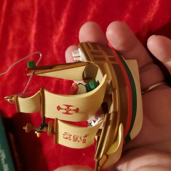 1992 Santa Maria Santa Clause on boat Christmas - Picture 7 of 10